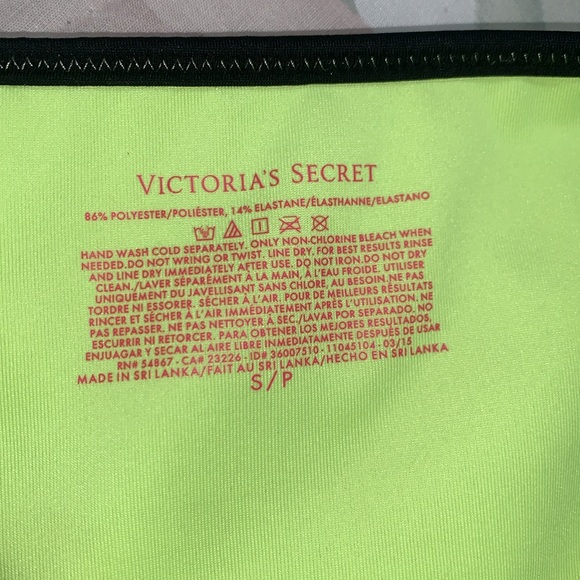 Victoria’s Secret Bikini - Picture 4 of 4